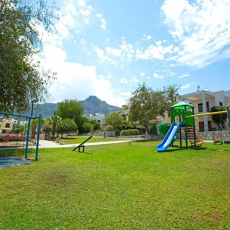 Gaia Stylish Duplex By Holidaykeys Villa Kerínia