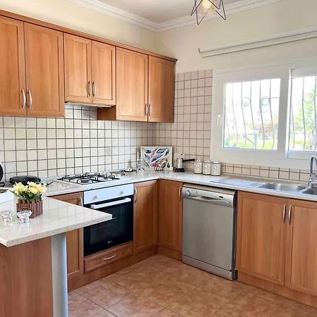 Gaia Stylish Duplex By Holidaykeys Villa *