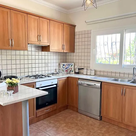Gaia Stylish Duplex By Holidaykeys Villa *